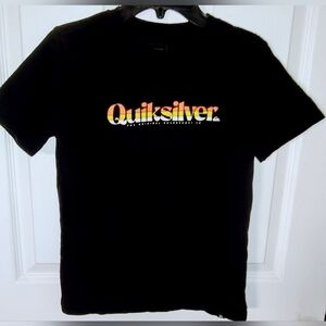 Quicksilver Boys Black Tee Size M EUC